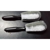 Car wheel brush