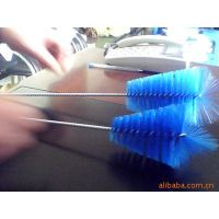 Supply bottle brush