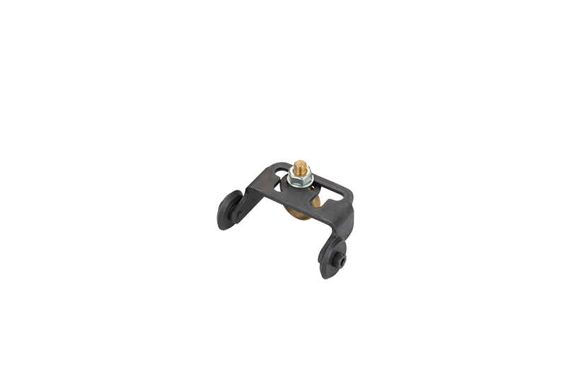 E608