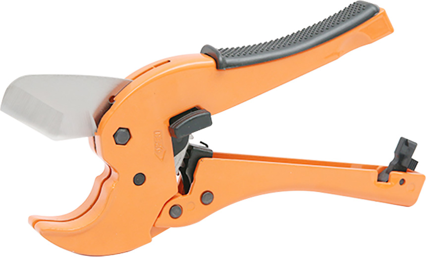 PVC PIPE CUTTING