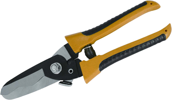 PRUNING SHEARS